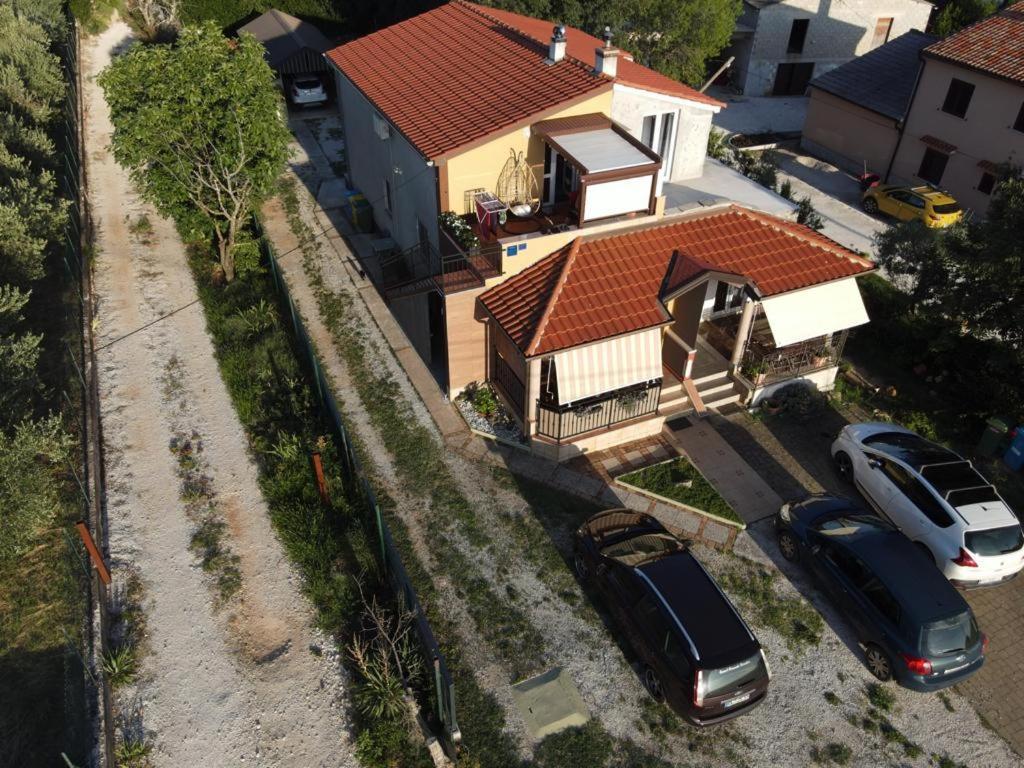 Magnavisum Kaštelir Exterior foto